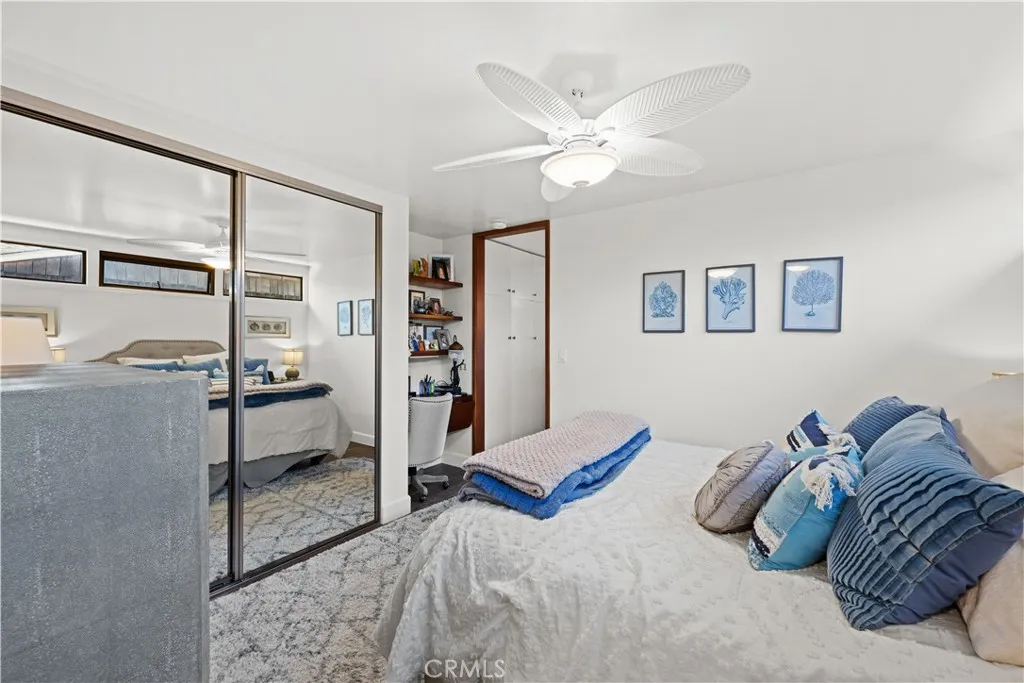 5625 E Corso Di Napoli, Long Beach, California 90803 home-pic-25